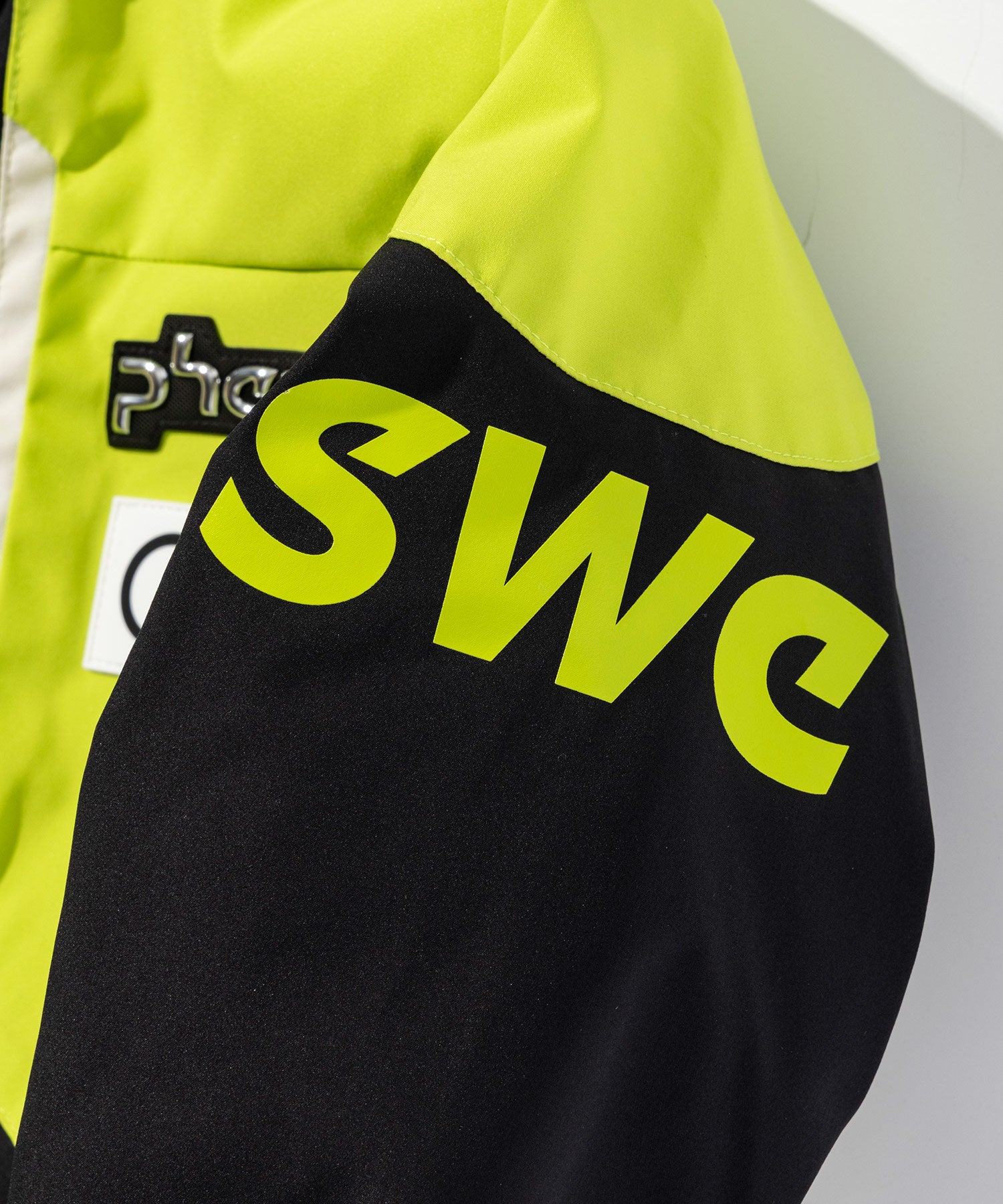 Sweden Junior Two-Piece EFB262P83SWE