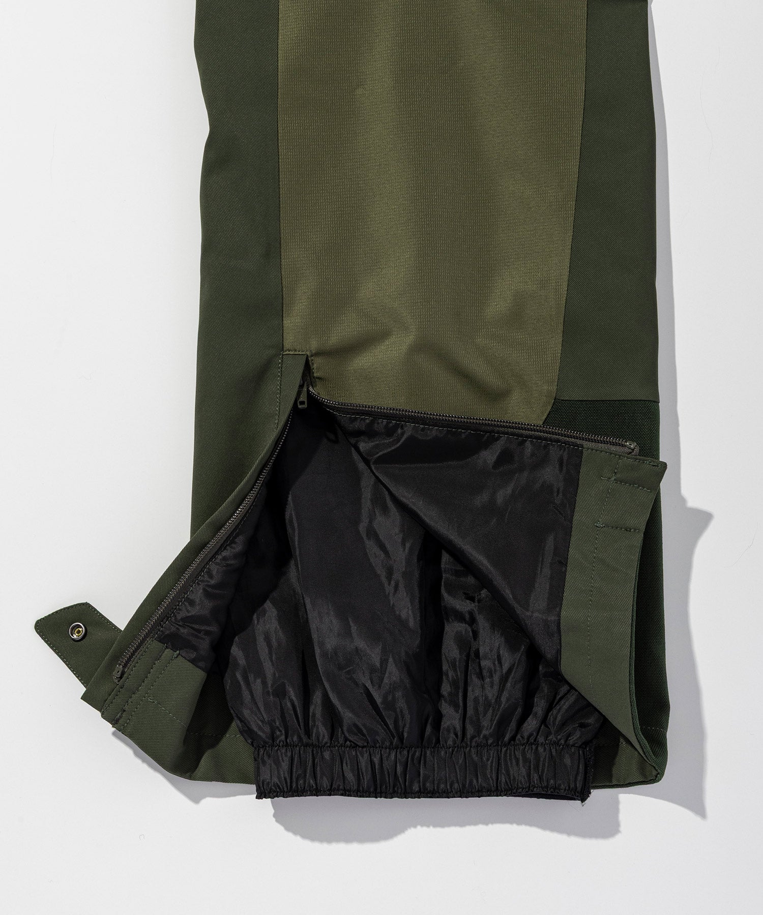 Explorer Bib Pants ESM26OB20